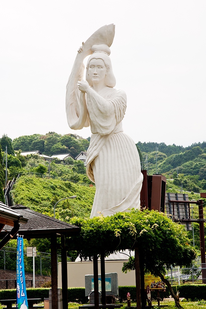 佐用姫像