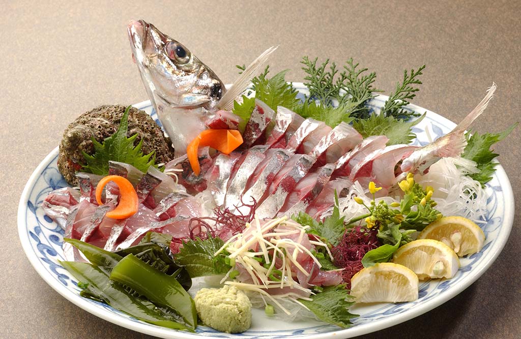地元断トツ産物　関さば・関あじ