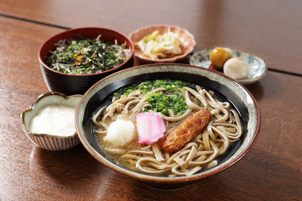 食べるならコレ　あったか膳